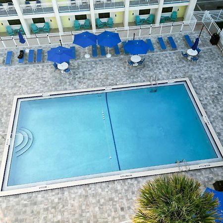 Guy Harvey Resort On Saint Augustine Beach Exterior photo