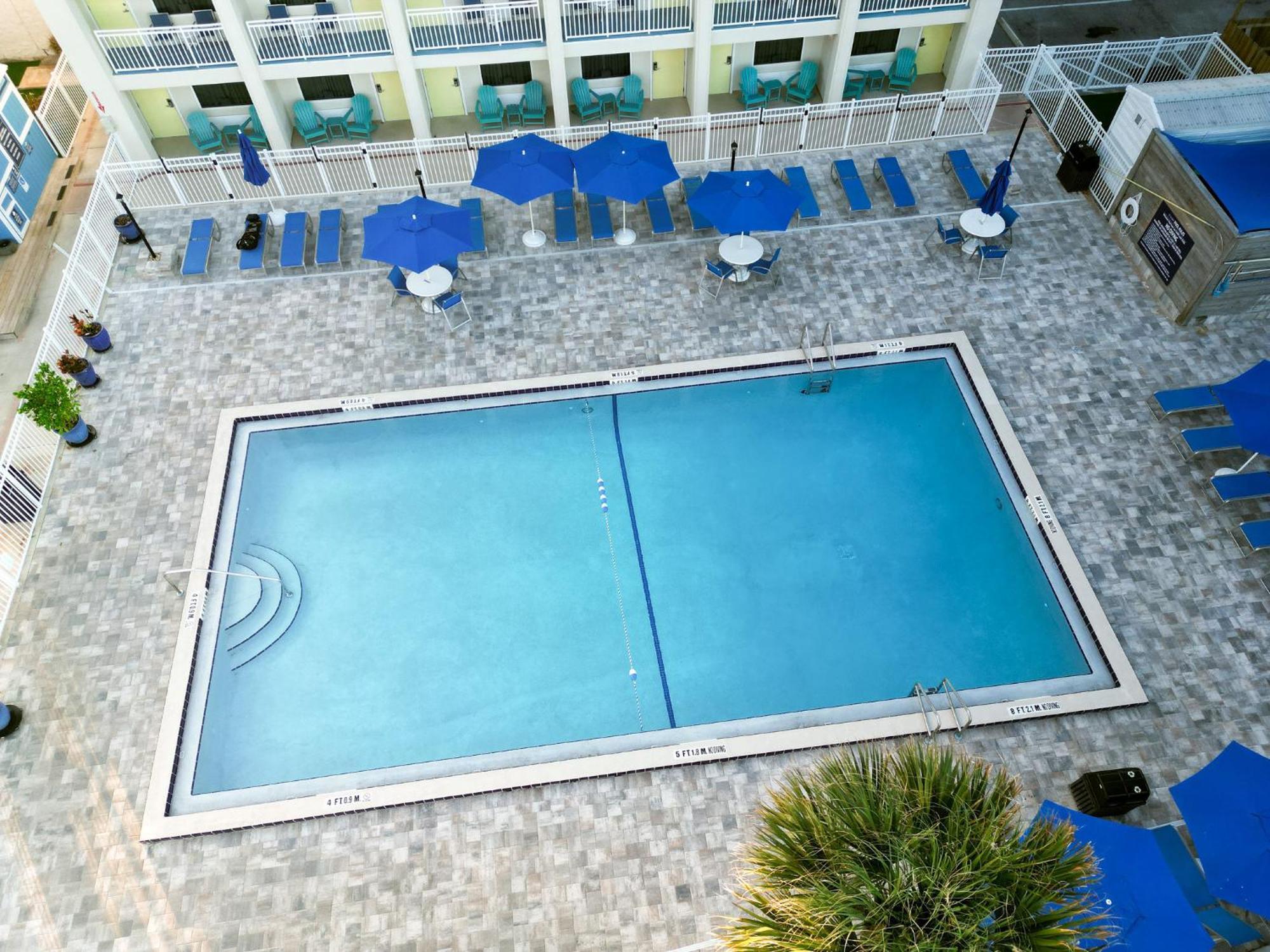 Guy Harvey Resort On Saint Augustine Beach Exterior photo