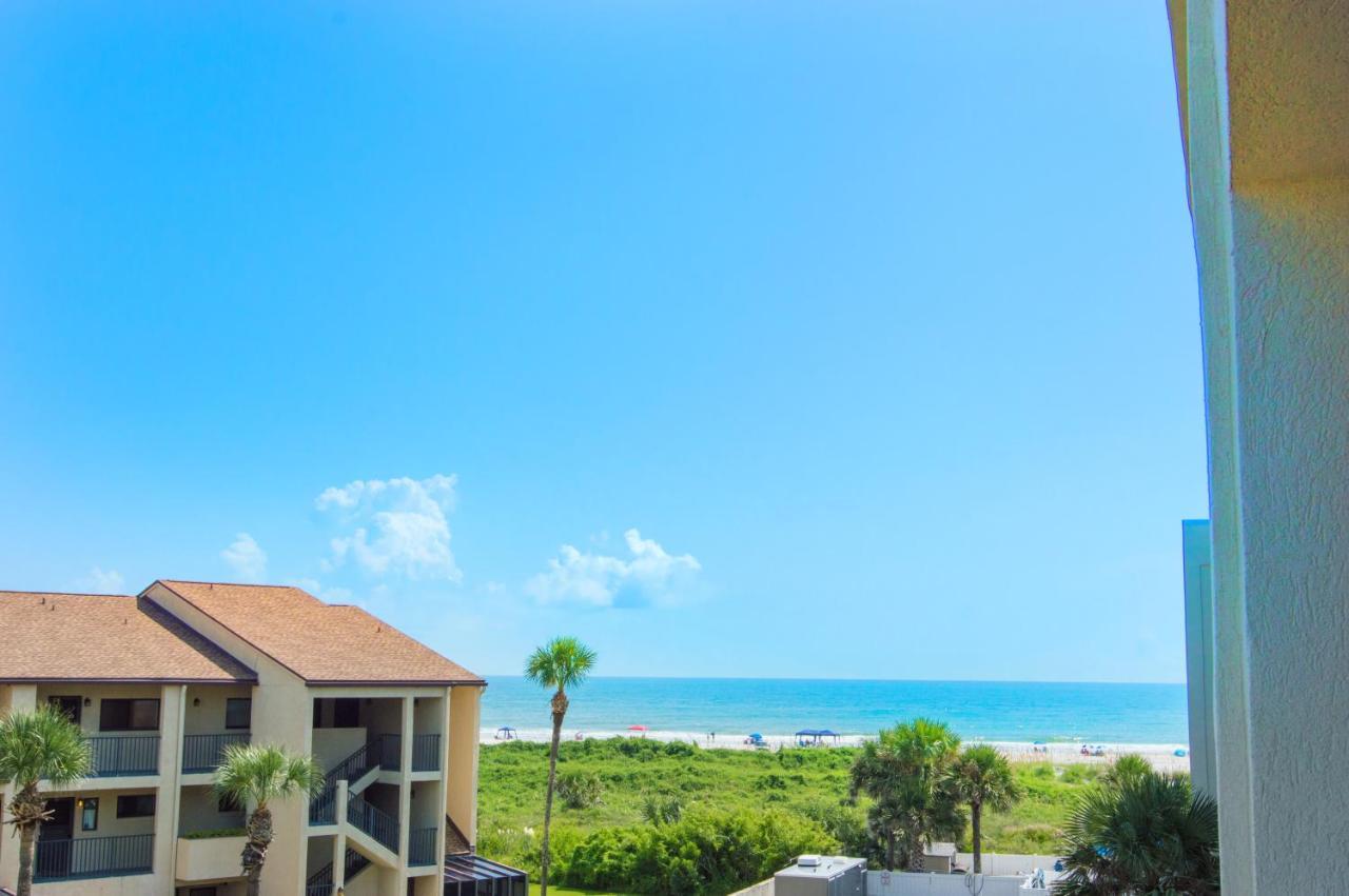 Guy Harvey Resort On Saint Augustine Beach Exterior photo